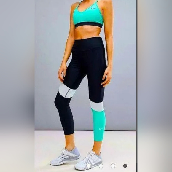 Nike Pants - Nike women's training power crop legging black mint colorblock size M